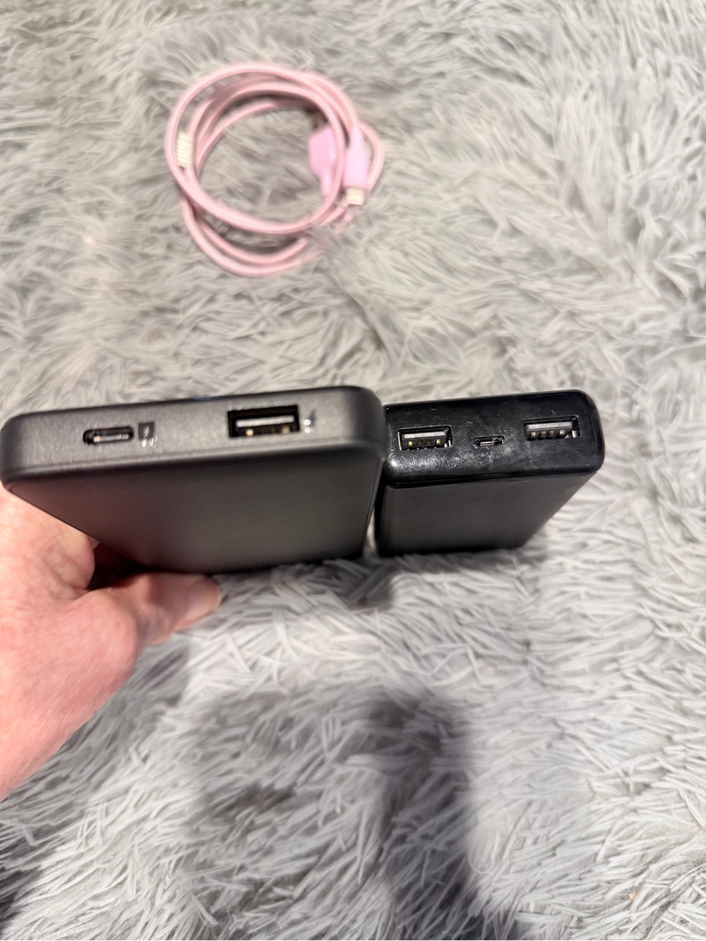 Bundle of Portable Power Bank & a - Universal Mobile Charger - Picture 2 of 3
